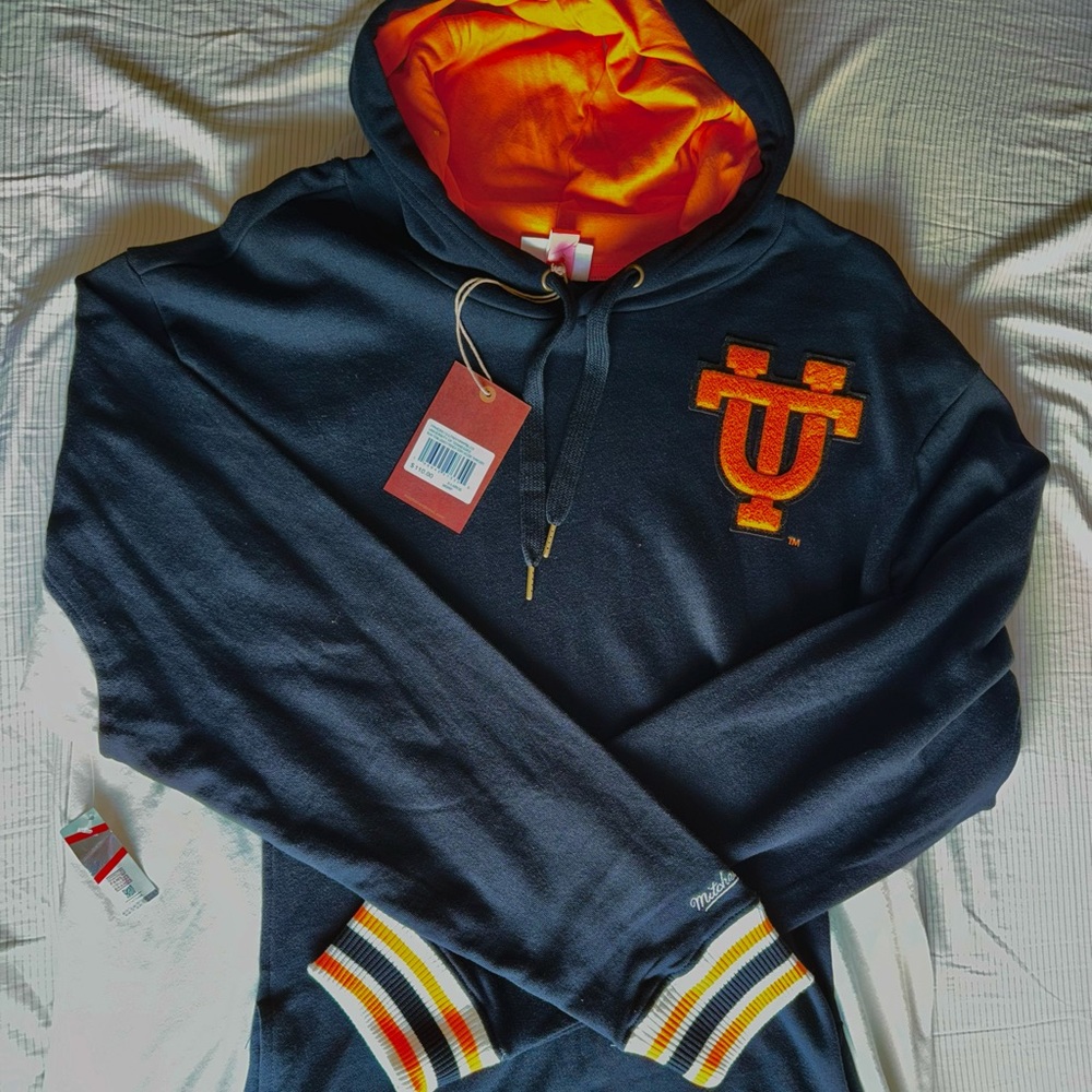 BRAND NEW Mitchell & Ness Tennessee Vols Vintage Varisty Hoodie